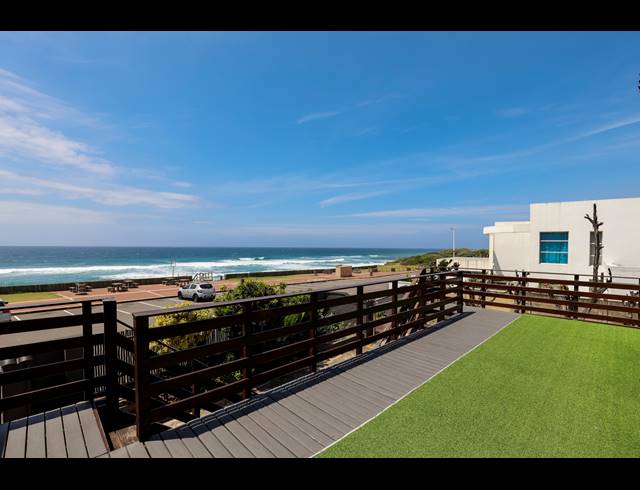 6 BEDROOM FREEHOLD FOR SALE IN BLUFF